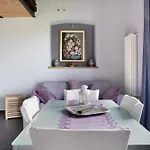 La Corte Di Langa Casa Ametista شقة *